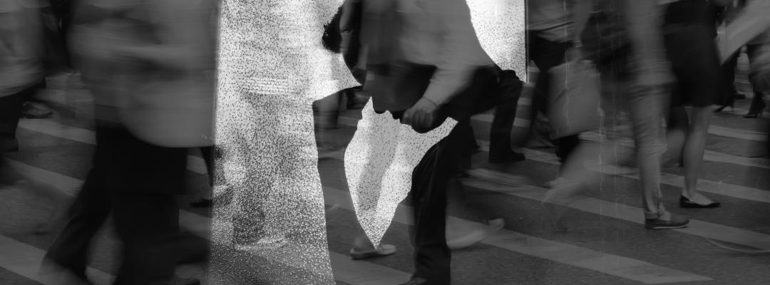 Junge Menschen, die an Depressionen leiden, und soziale Ängste